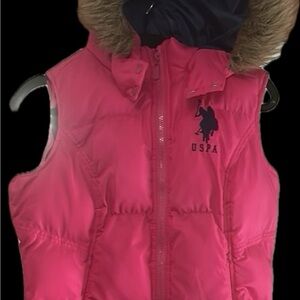 US POLO ASSOCIATION HOT Pink Puffer Vest with Fur Hood